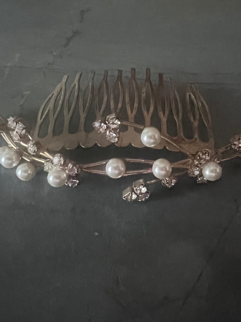 Hair claw